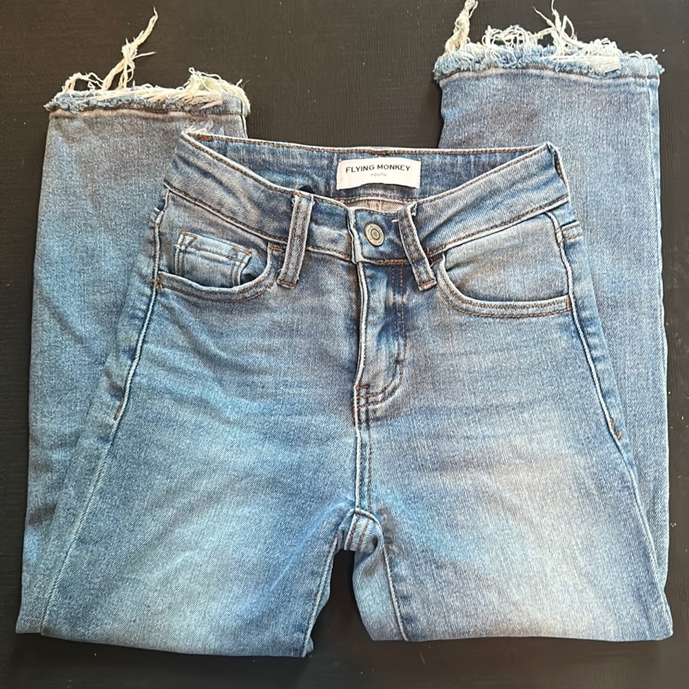 Girls crop straight flying monkey. High rise size 6
